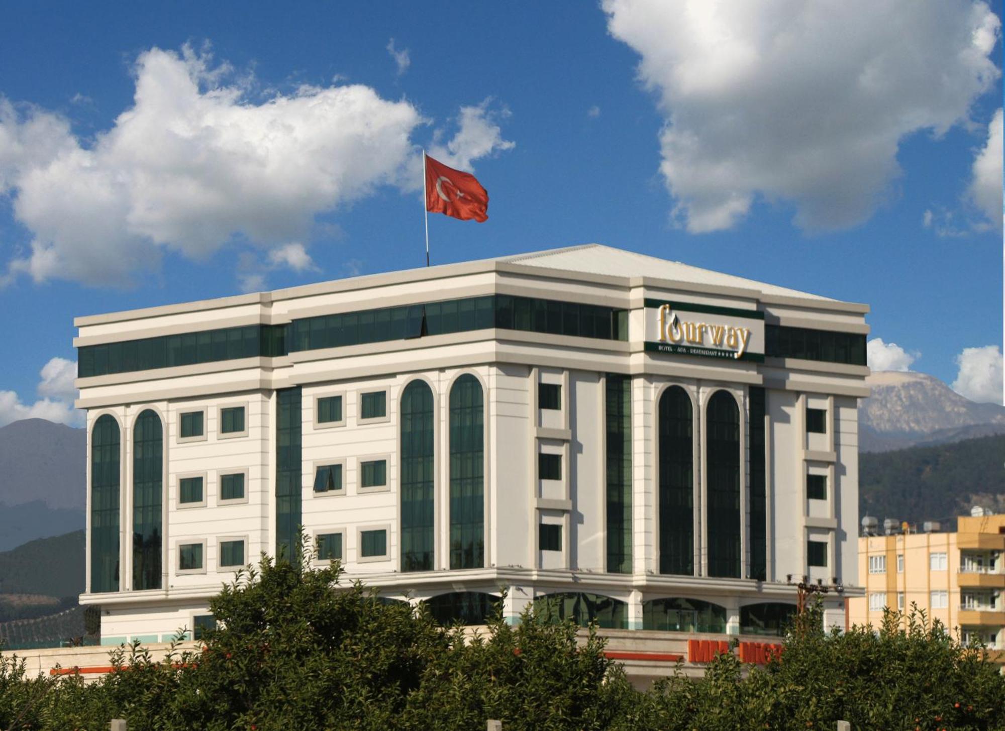 Fourway Hotel&Spa Dortyol Ngoại thất bức ảnh