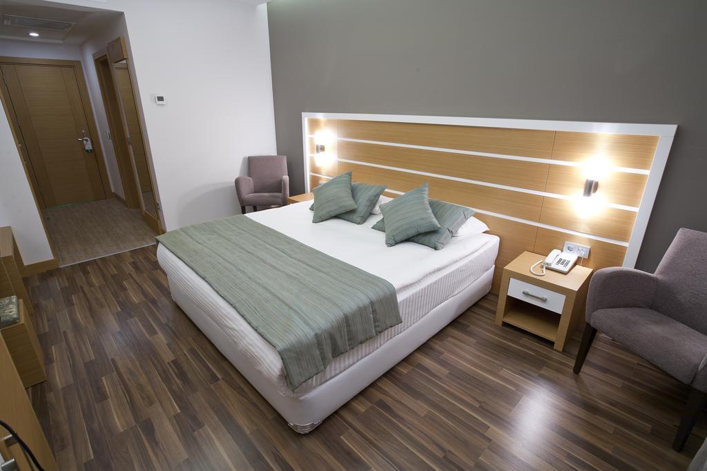 Fourway Hotel&Spa Dortyol Ngoại thất bức ảnh